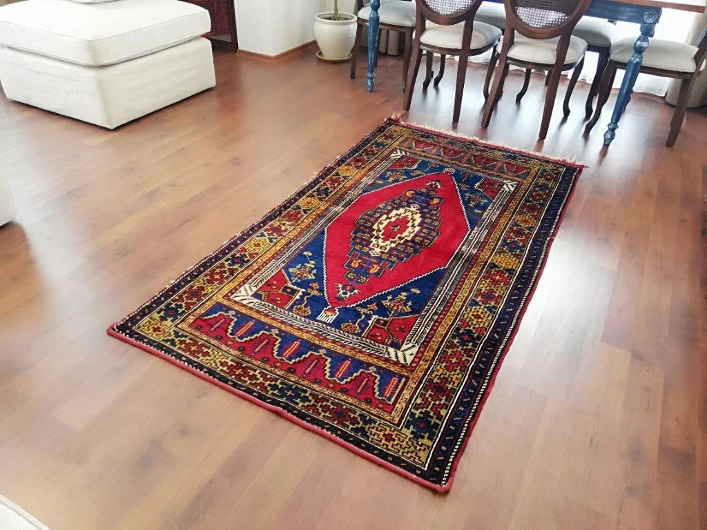 Protokol halısı